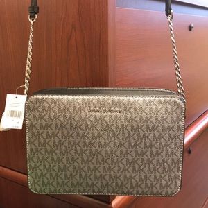 Authentic Michael Kors Crossbody